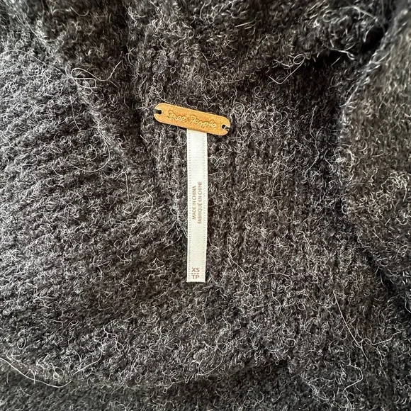 Free People BB Cardigan Size XS Wool Alpaca Blend - Picture 5 of 7